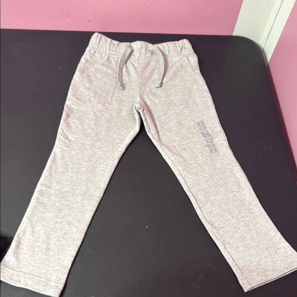 OshKosh B'gosh Gray Joggers girl 4